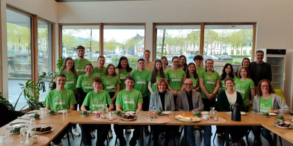 Das Bild zeigt eine Aktionsgruppe bei der 72 Stunden Aktion