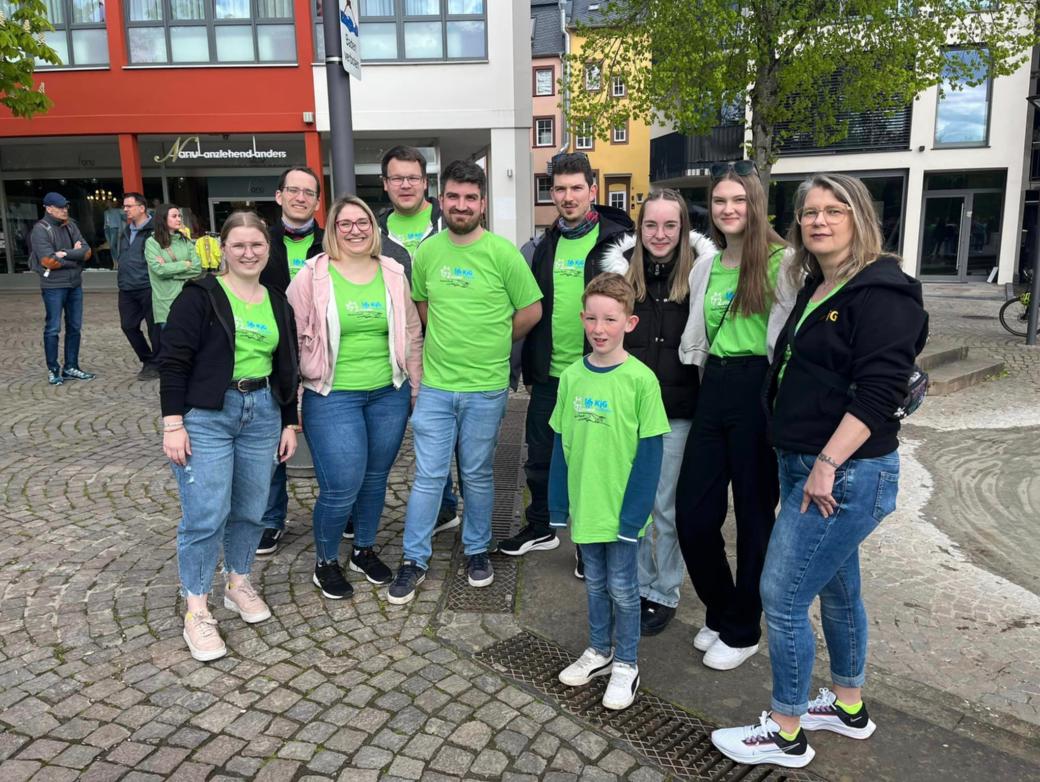Das Bild zeigt eine Aktionsgruppe bei der 72 Stunden Aktion