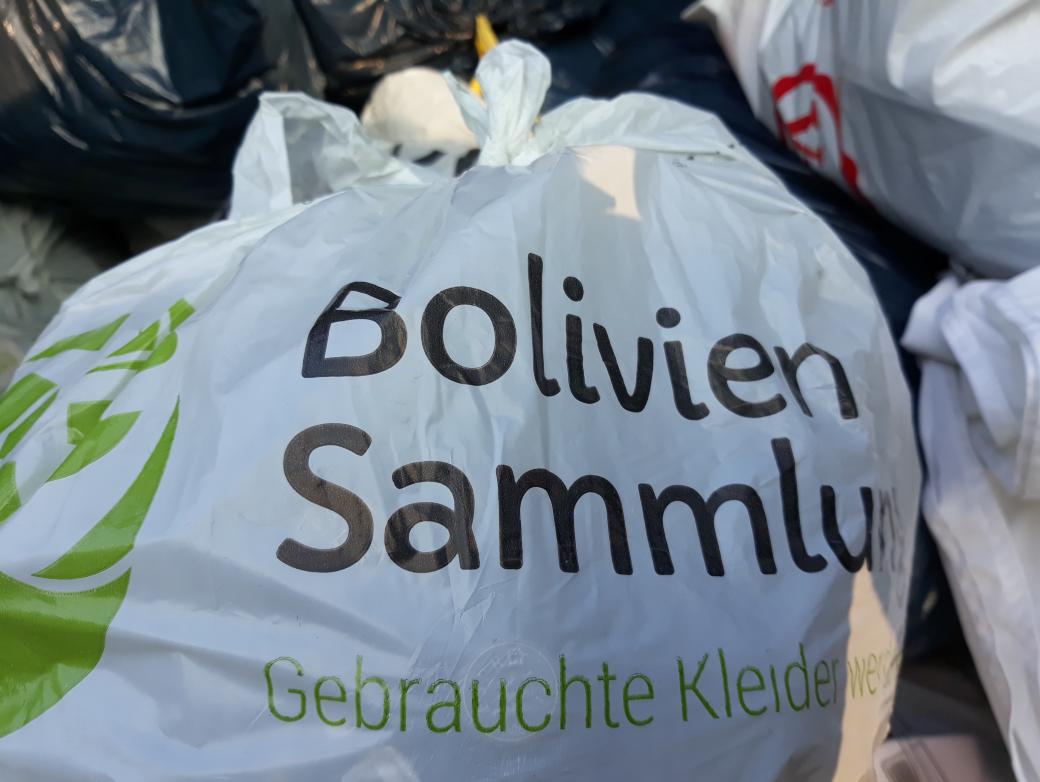 Das zeigt einen Kleidersack